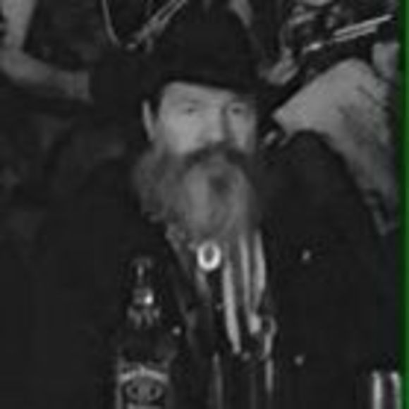 Meet your Posher, Tyler - Picture 1 of 1